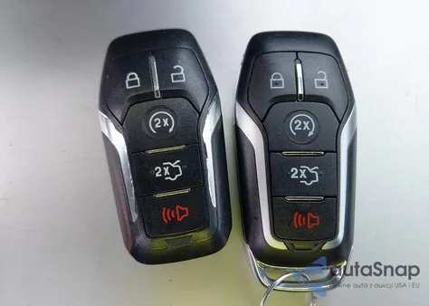 2014 Ford Fusion Hybrid Titanium from USA, damaged, VIN 3FA6P0RU9ER220102